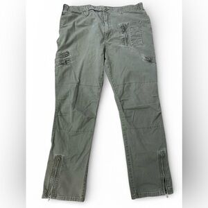 Men’s Green Cargo Utility Pants Size 38